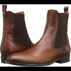 BNWT Frye Melissa chelsea ankle boots